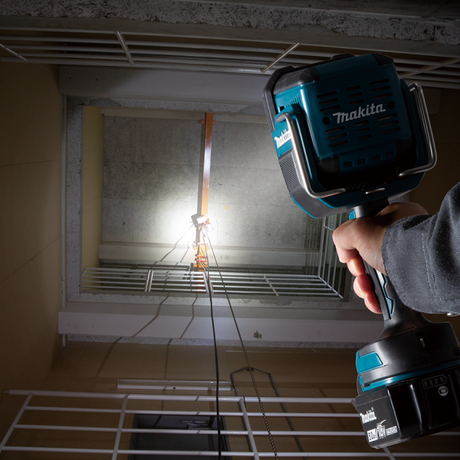 Makita DML812 充電式LED手電筒 (鋰18V/14.4V)(淨機)-hong-kong
