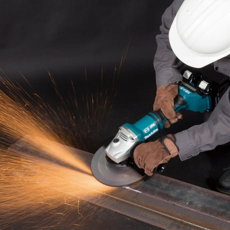 Makita DGA900Z 充電式角向磨光機230毫米(安全開關)(電子剎車)(無碳刷馬達)(鋰18VX2)(淨機)-hong-kong