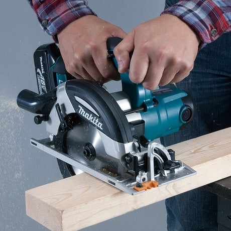 Makita DHS630Z 充電式電圓鋸165毫米(鋰18V)(淨機)-hong-kong