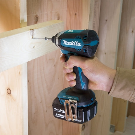 Makita DTD153Z 充電式衝擊起子機(無碳刷馬達)(鋰18V)(淨機)-hong-kong