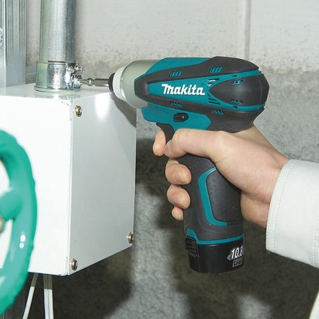 Makita TD090DZ 充電式衝擊起子機(鋰10.8V)(淨機)-hong-kong