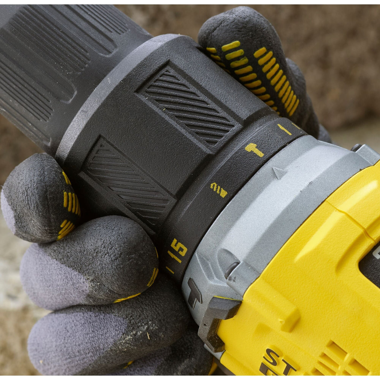 美國 STANLEY 史丹利 SFMCD715M2K-GB V20 充電式無刷衝擊電鑽 (2電1充套裝)-hong-kong
