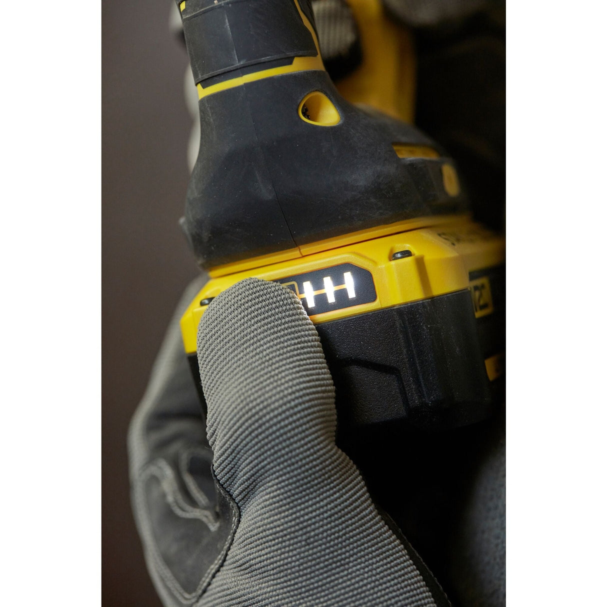 美國 STANLEY 史丹利 SFMCH900M22-QW V20 充電式三用油壓鑽 (2電1充套裝)-hong-kong